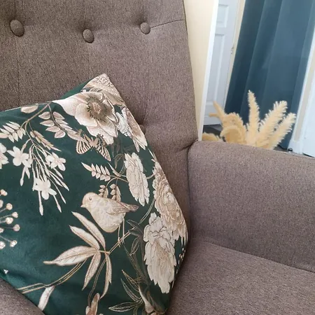Cosy Au Pied Du Chateau 아파트 쏘뮤흐